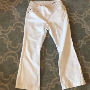 Gap sz12 white maternity jeans
